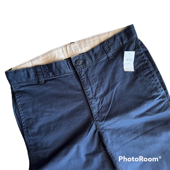 NWT GAP Kids Uniform Straight Khakis with Gap Shield - Picture 2 of 7